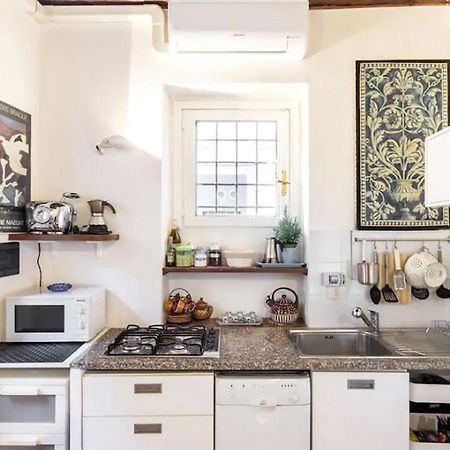Vivi Trastevere - L'Appartamento โรม ภายนอก รูปภาพ