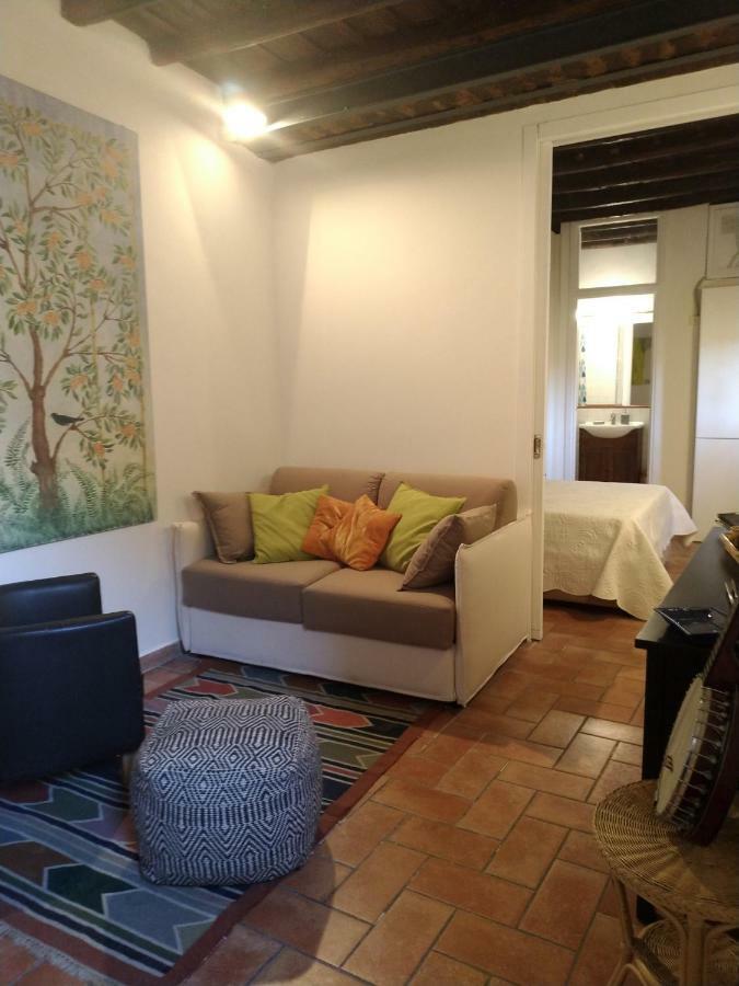 Vivi Trastevere - L'Appartamento โรม ภายนอก รูปภาพ
