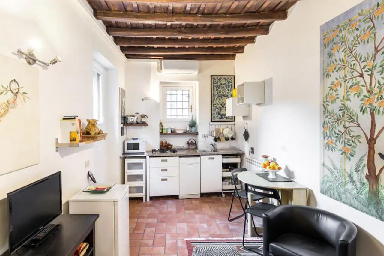 Vivi Trastevere - L'Appartamento โรม ภายนอก รูปภาพ