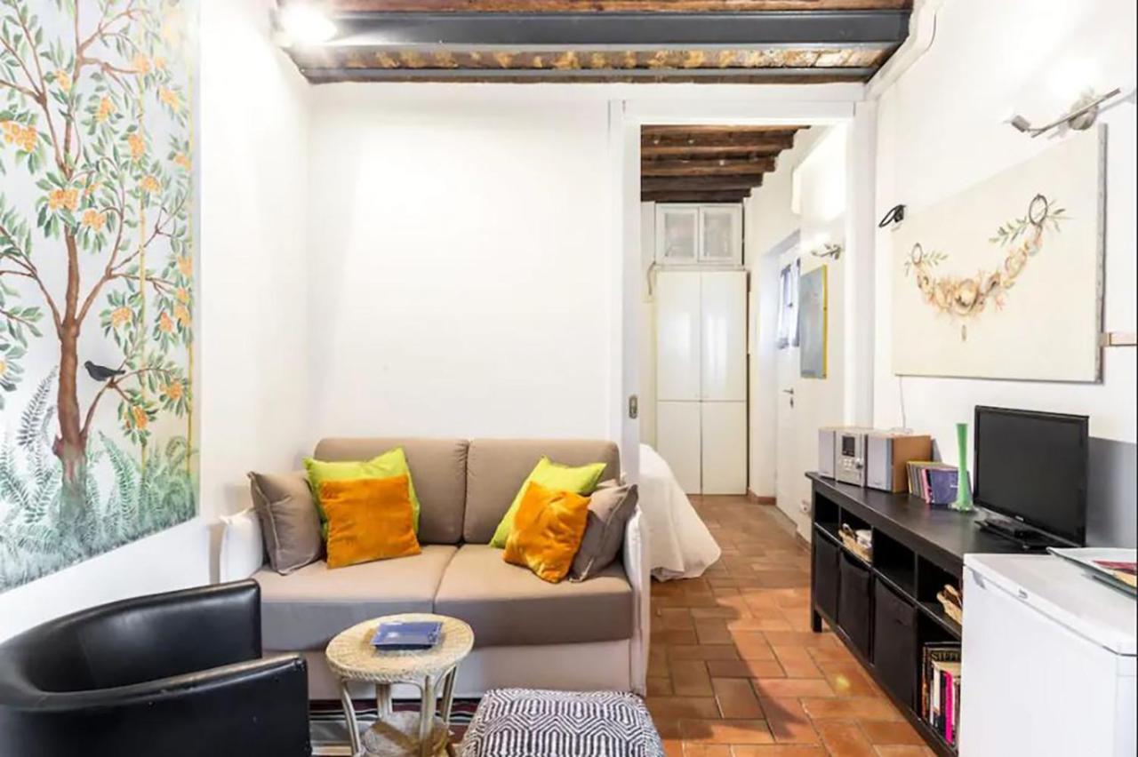 Vivi Trastevere - L'Appartamento โรม ภายนอก รูปภาพ